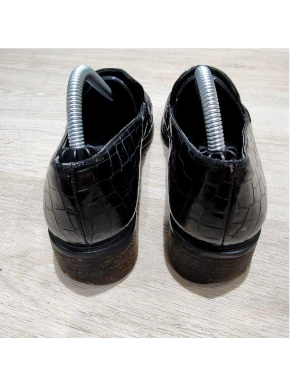 Stuart Weitzman Shoes Womens 7 Black Croc Embossed Loafer Flats Slip On Casual - Picture 4 of 10
